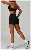 Astra Seamless Set — Bra + Shorts